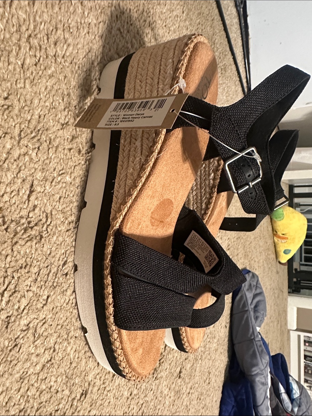 NWT TOMS Black Strappy Darya Sandals with Ankle Buckle